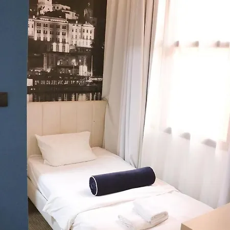 Passport Belgrade Hotel