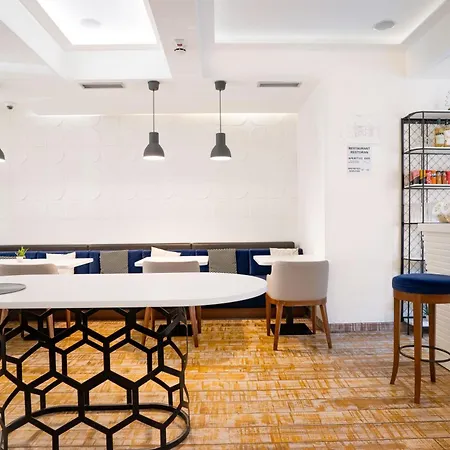 Hotel Passport Belgrade 4*