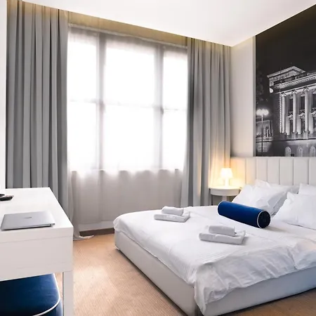 Passport Belgrade Hotel 4*